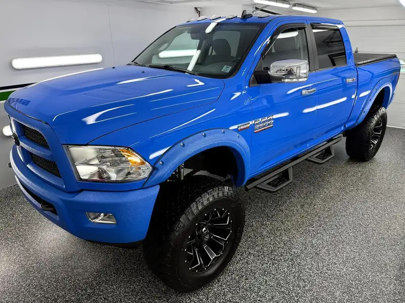 2018 RAM 2500 SLT, modrá, 51 000 km, dovoz Kanada — foto 3 z 12