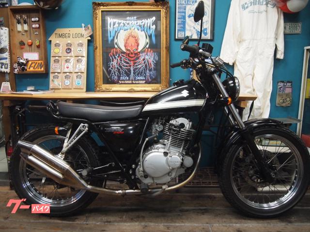 2004 スズキ グラストラッカー, dovoz Japonsko — foto 1 2004 スズキ グラストラッカー, dovoz Japonsko — foto 1