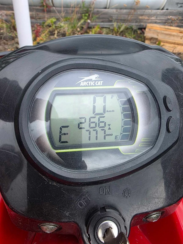 2014, 777 km, dovoz Kanada — foto 5 z 5
