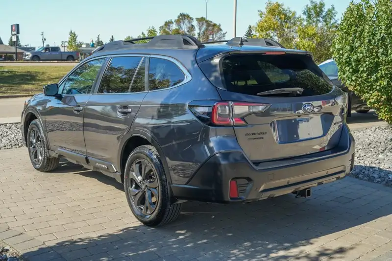 2020 Subaru Outback, šedá, 74 518 km, dovoz Kanada — foto 5 z 12