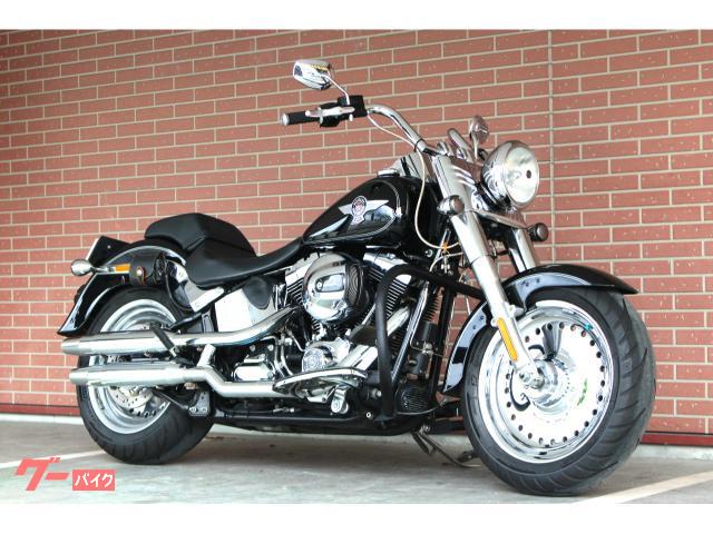 2017 Harley-Davidson FLSTF, 30 737 km, dovoz Japonsko — foto 1 2017 Harley-Davidson FLSTF, 30 737 km, dovoz Japonsko — foto 1