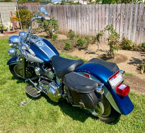 2000 Harley-Davidson, dovoz USA — foto 3 z 6
