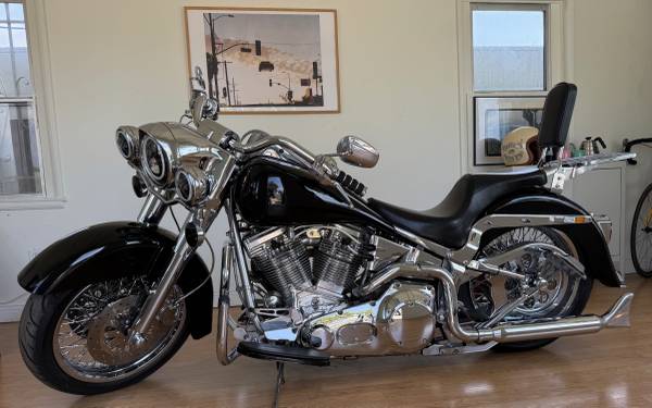 2004 Harley-Davidson, dovoz USA — foto 10 z 12