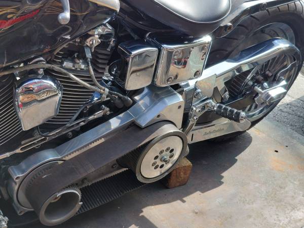 1998 Harley-Davidson, dovoz USA — foto 2 z 7