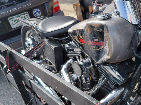 1998 Harley-Davidson, dovoz USA — foto 4 z 7