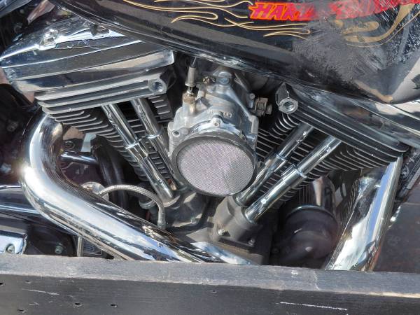 1998 Harley-Davidson, dovoz USA — foto 5 z 7