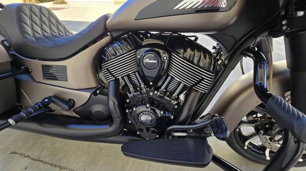 2019 Indian, dovoz USA — foto 8 z 12