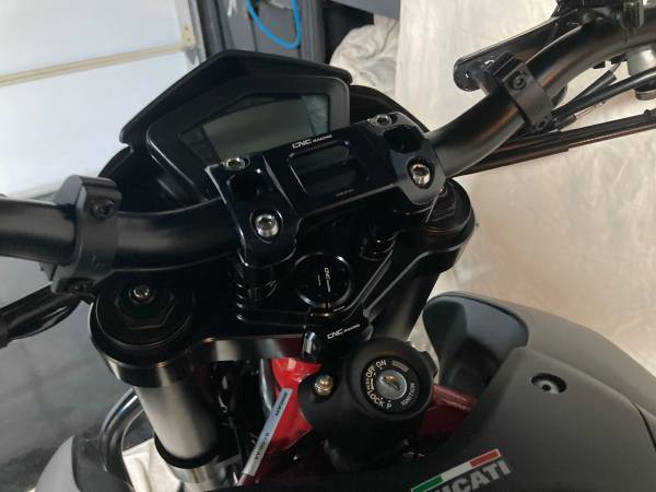2008 Ducati, dovoz USA — foto 11 z 12