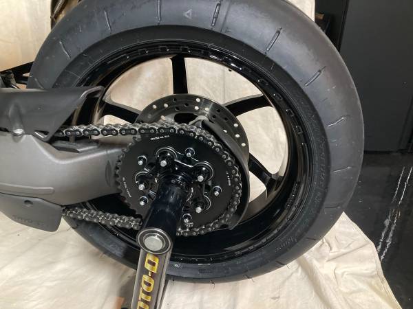 2008 Ducati, dovoz USA — foto 4 z 12