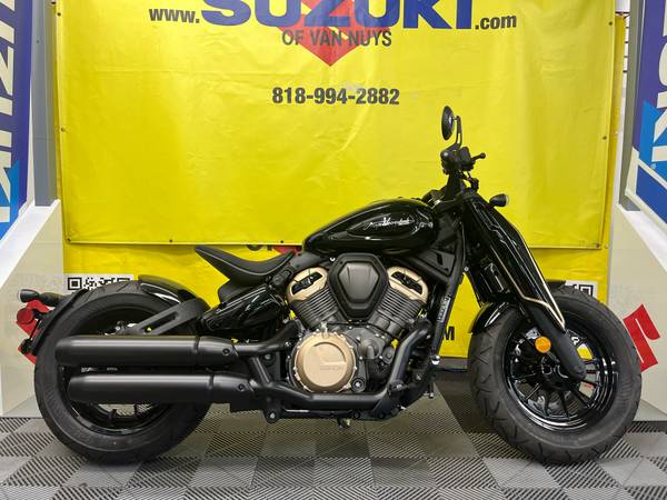 2025 Suzuki, dovoz USA — foto 2 z 12