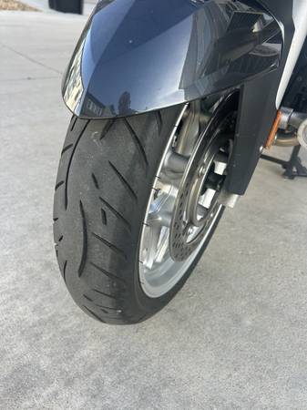2006 BMW, dovoz USA — foto 2 z 11