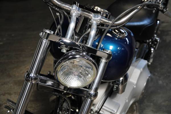 2000 Harley-Davidson, dovoz USA — foto 10 z 12