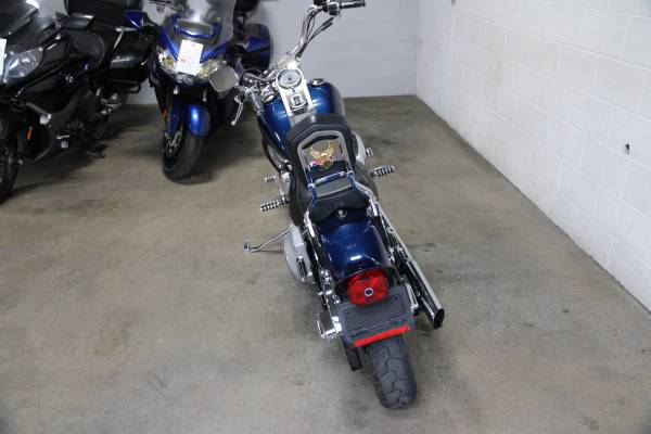 2000 Harley-Davidson, dovoz USA — foto 4 z 12