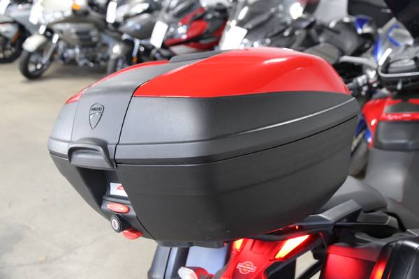 2018 Ducati, dovoz USA — foto 8 z 12