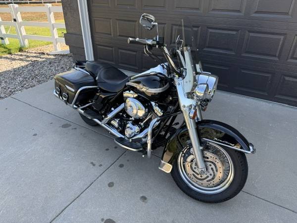 Harley-Davidson, dovoz USA — foto 7 z 11