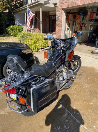 Goldwing, dovoz USA — foto 8 z 9