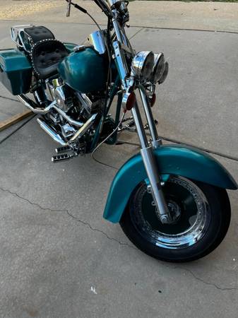 2003 Harley-Davidson, dovoz USA — foto 4 z 11