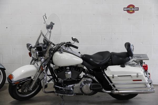 2002 Harley-Davidson, dovoz USA — foto 2 z 12