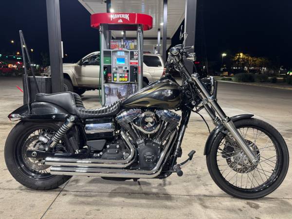 2015 Harley-Davidson, dovoz USA — foto 2 z 12