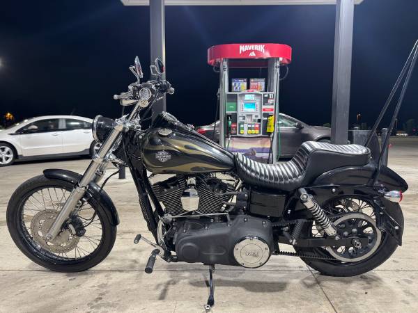 2015 Harley-Davidson, dovoz USA — foto 9 z 12