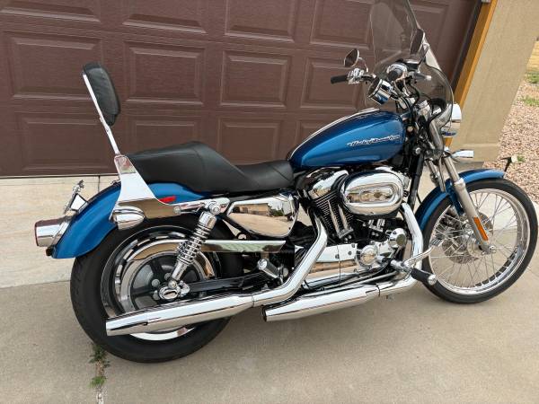 2005 Harley-Davidson, dovoz USA — foto 2 z 9
