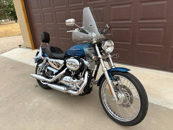 2005 Harley-Davidson, dovoz USA — foto 4 z 9