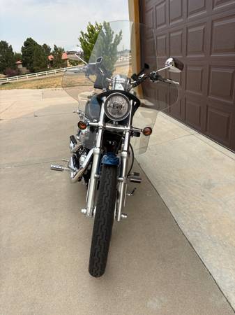 2005 Harley-Davidson, dovoz USA — foto 8 z 9