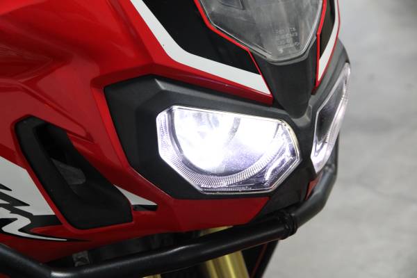 2016 Honda, dovoz USA — foto 8 z 12