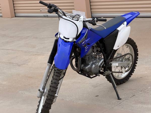 2021 Yamaha, dovoz USA — foto 2 z 6