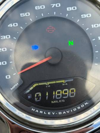 2022 Harley-Davidson, dovoz USA — foto 5 z 12