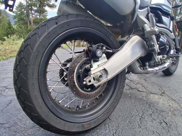 2018 Ducati, černá, dovoz USA — foto 11 z 12