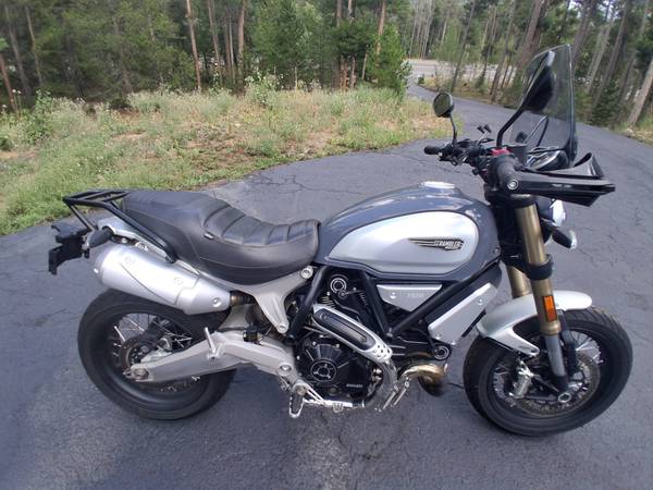 2018 Ducati, černá, dovoz USA — foto 3 z 12