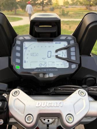 2016 Ducati, dovoz USA — foto 11 z 12