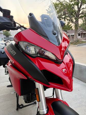 2016 Ducati, dovoz USA — foto 8 z 12