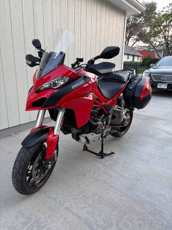 2016 Ducati, dovoz USA — foto 9 z 12