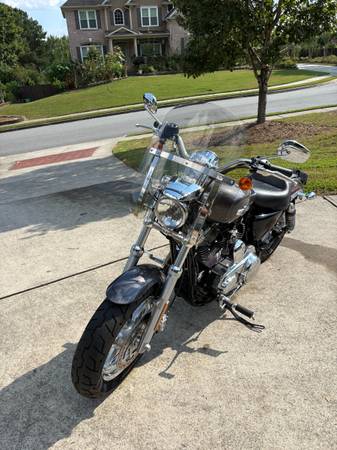 2016 Harley-Davidson, dovoz USA — foto 4 z 5