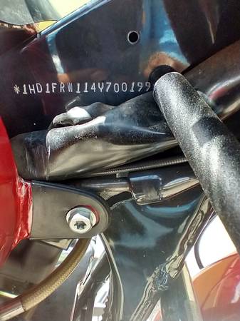 2004 Harley-Davidson, dovoz USA — foto 7 z 11