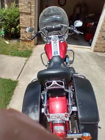 2004 Harley-Davidson, dovoz USA — foto 8 z 11