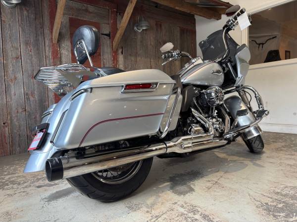2014 Harley-Davidson, dovoz USA — foto 4 z 11