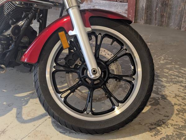 2014 Harley-Davidson, dovoz USA — foto 5 z 11