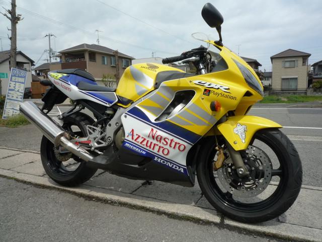 ホンダ CBR600F4i, 10 956 km, dovoz Japonsko — foto 1 ホンダ CBR600F4i, 10 956 km, dovoz Japonsko — foto 1