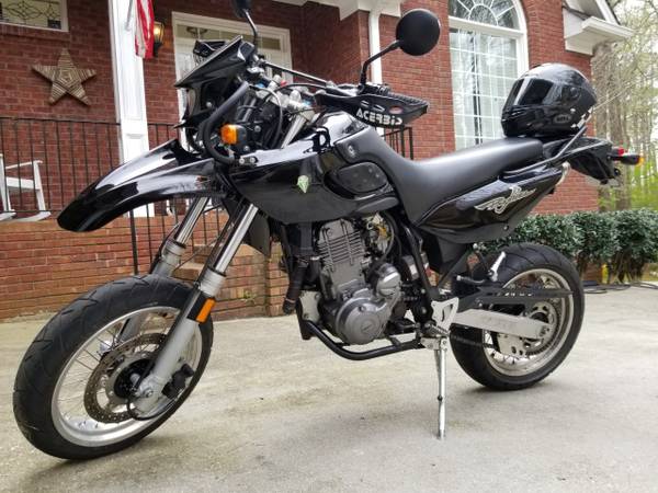 2004 Yamaha, černá, dovoz USA — foto 3 z 11