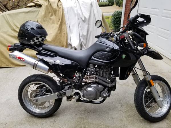 2004 Yamaha, černá, dovoz USA — foto 5 z 11
