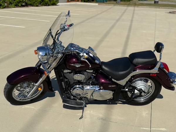 2009 Suzuki, dovoz USA — foto 3 z 12