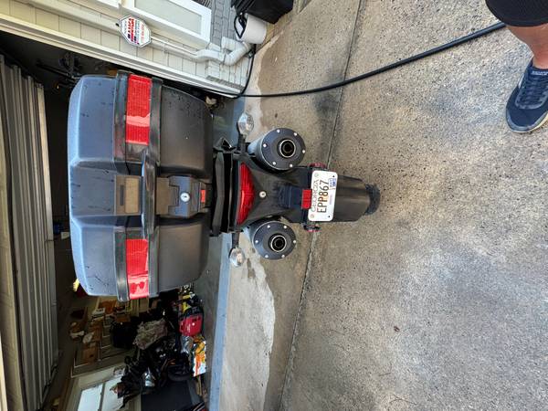 2012 Suzuki, dovoz USA — foto 4 z 5