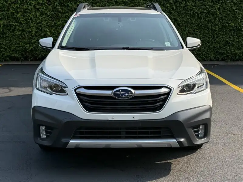 2022 Subaru Outback Limited XT, bílá, 76 130 km, dovoz Kanada — foto 4 z 12