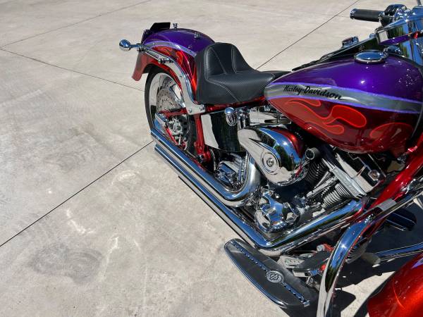 2006 Harley-Davidson, dovoz USA — foto 3 z 10