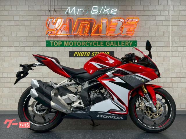 2017 ホンダ CBR250RR, 4 107 km, dovoz Japonsko — foto 1 2017 ホンダ CBR250RR, 4 107 km, dovoz Japonsko — foto 1