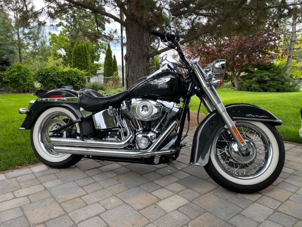 2007 Harley-Davidson, dovoz USA — foto 2 z 7