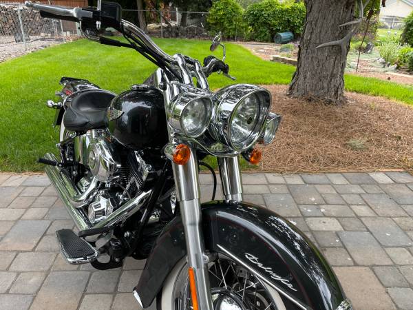 2007 Harley-Davidson, dovoz USA — foto 4 z 7
